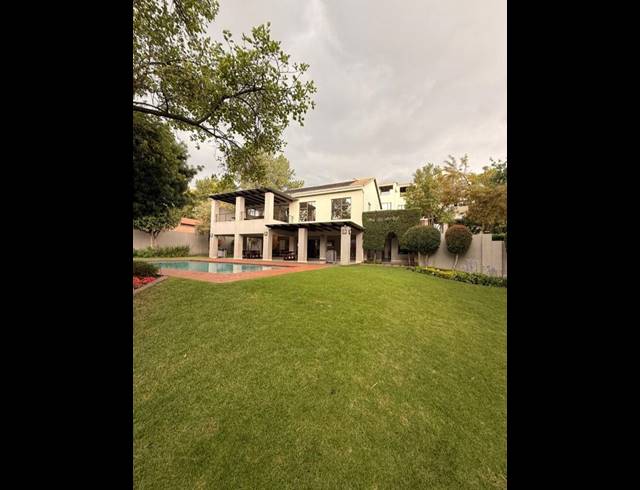 2 BEDROOM APARTMENT FOR SALE IN FOURWAYS